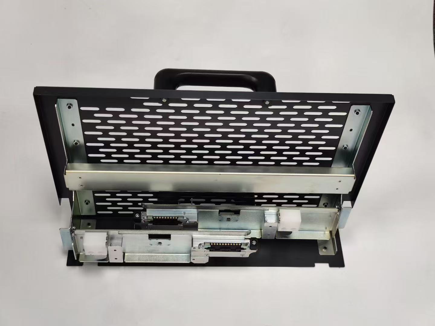 Últimos blogs de la empresa sobre Why Is Durability a Non-Negotiable Factor for SMT Machine Parts?